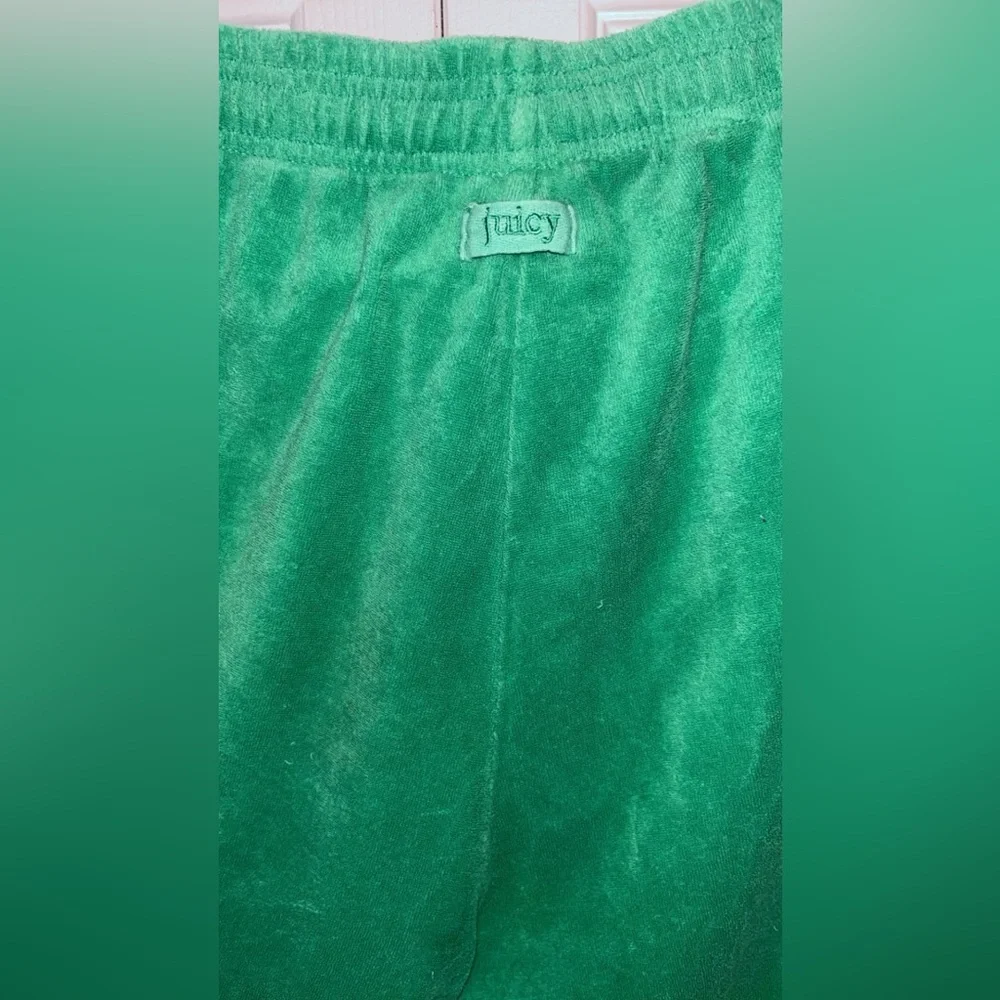Juicy Couture Green Terry Cloth Pants / Joggers ✨💚 - Picture 3 of 3